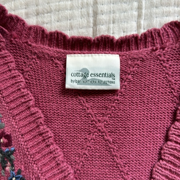Vintage Cottage Essentials sweater vest - Picture 3 of 6